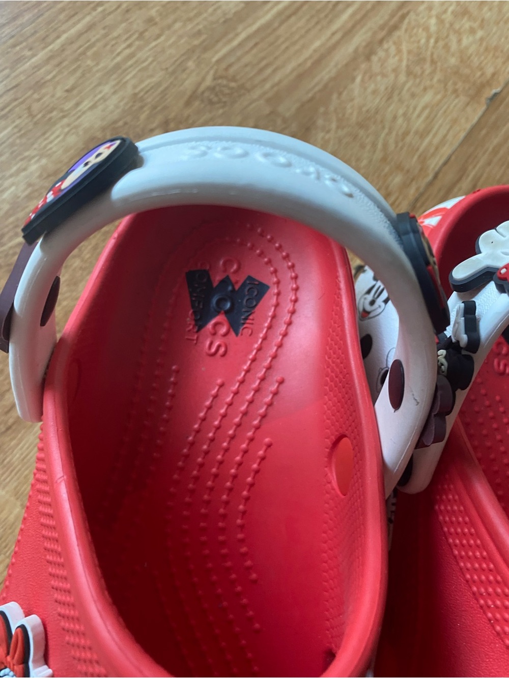 CROCS platform clogs Disney minnie Mickey 8 - Picture 2 of 6